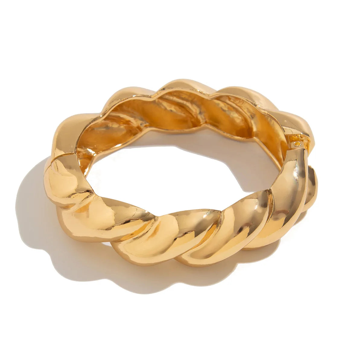 KMVEXO Irregular Geometry Metal Wide Spring Cuff Bangles Vintage Punk Twist Bangle Bracelet For Women Men 2025 Statement Jewelry