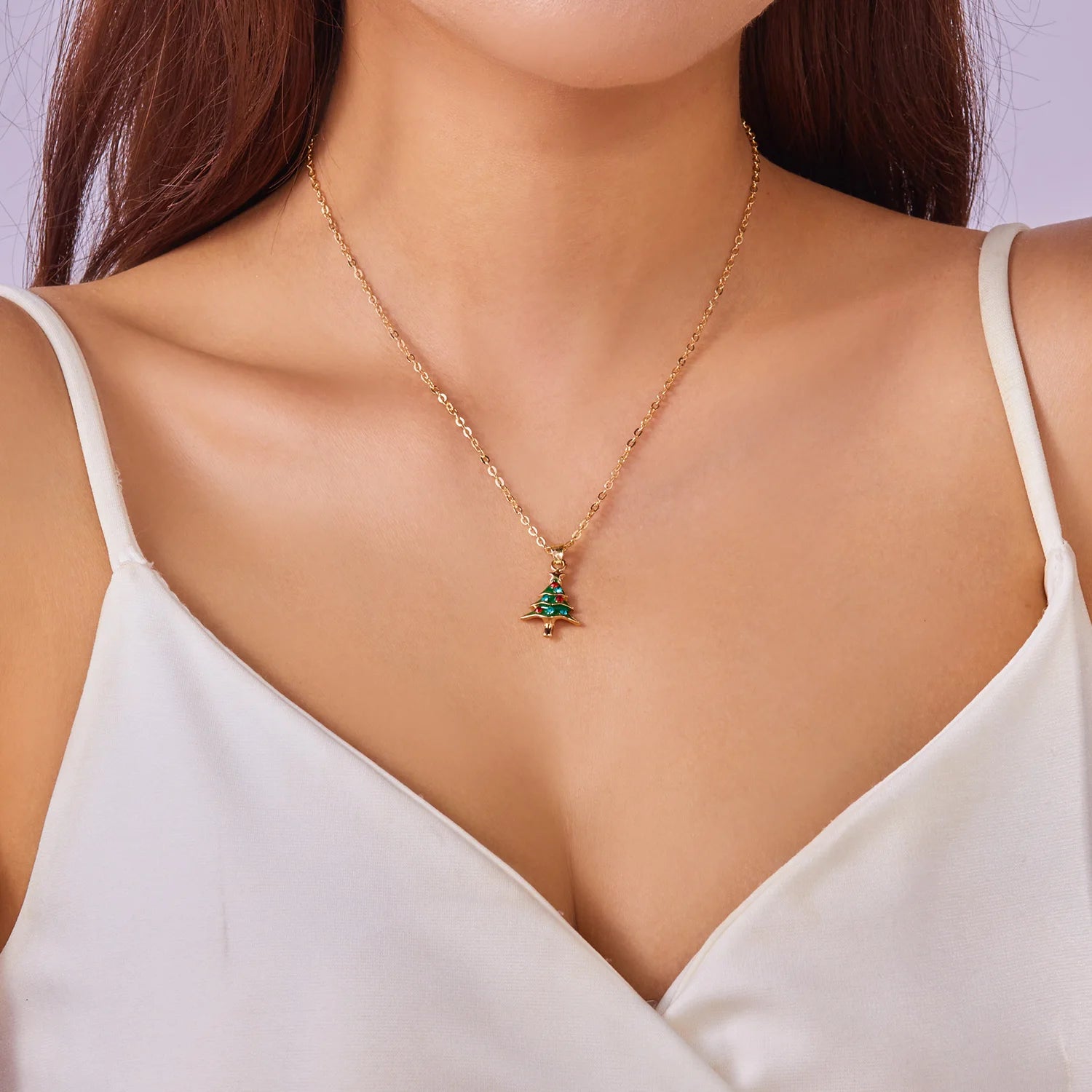 Mode Emaille Weihnachtsbaum Anhänger Halskette für Frauen Zarte Schneeflocke Glocke Halskette Weihnachten Wunsch Karte Schmuck Zubehör