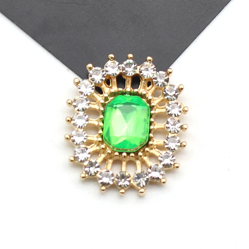 10 Stücke 17*20 MM Rechteckige Strass-Legierung Flache Unterseite Knöpfe DIY Handgefertigte Hochzeitskleid Schleife Kopfbedeckung Dekorative Accessoires